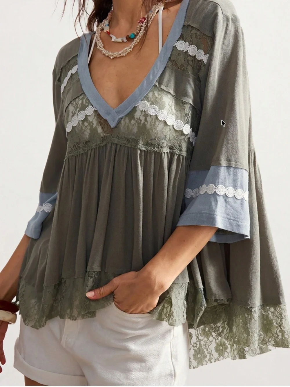 Plus  Color block V neck Lace Short Sleeve Flowy Top